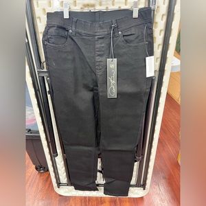 DG2 Black Jeans